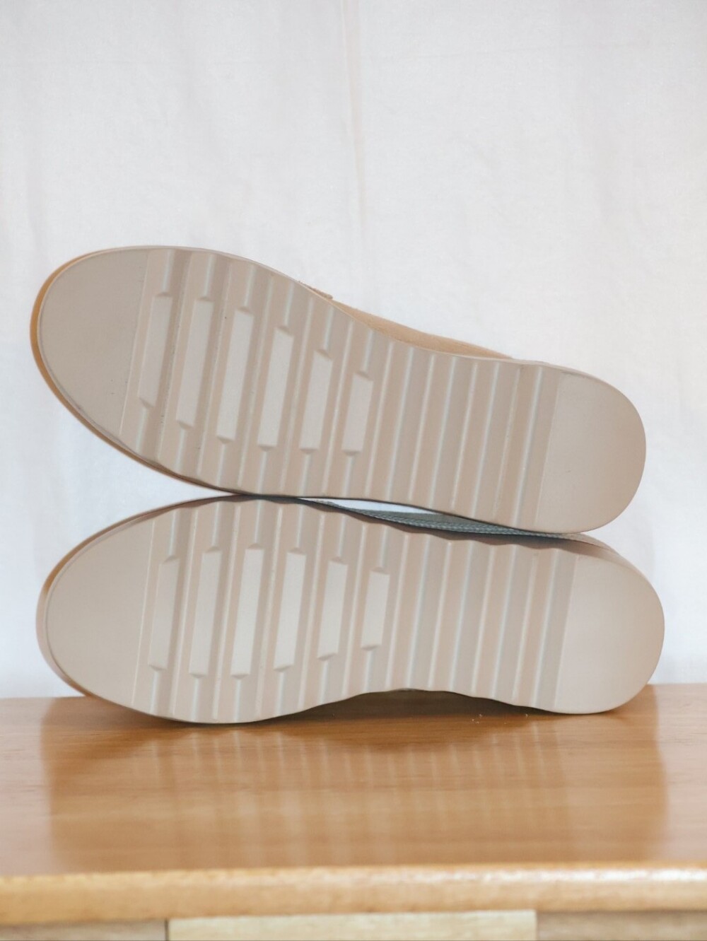 Ruiatoo Beige Slip-On Suede Platform Loafers. - Picture 10 of 14